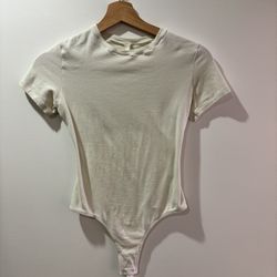 Skims bone t-shirt bodysuit 