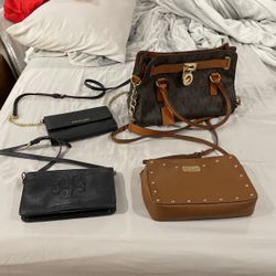 BAGS PURSES