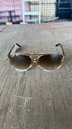 Ray-Ban “Bill” Sunglasses rb2198