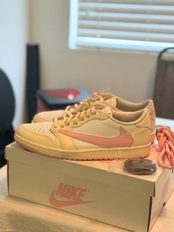Travis Scott Jordan 1 Low Shy Pink