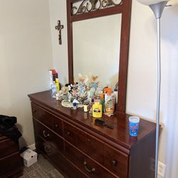 Bedroom Set -Northeast Area