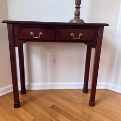 Beautiful Vintage Hallway Table