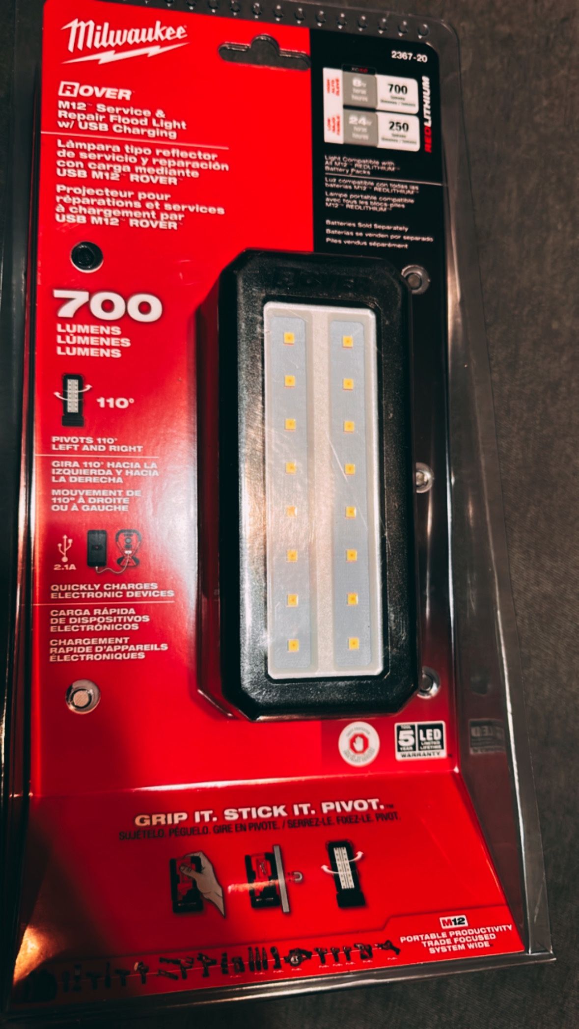 Milwaukee M12 ROVER Service and Repair Flood Light with USB Charging