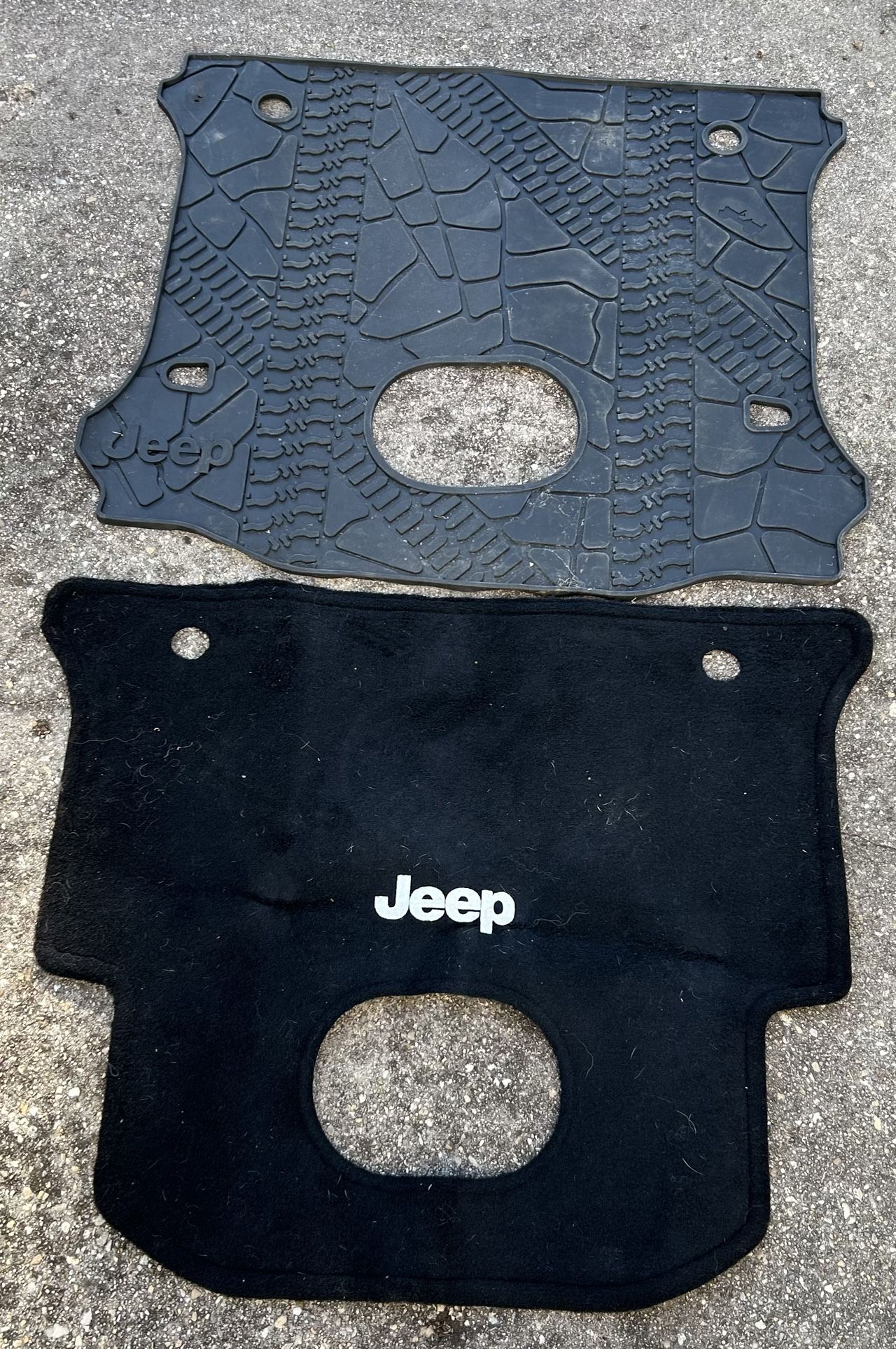 Jeep Wrangler JK (2007-2017) Factory Rear Carpet Set