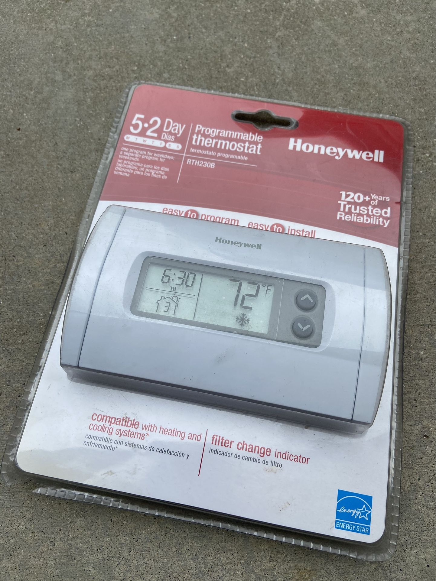 Honeywell Thermostat RTH230B