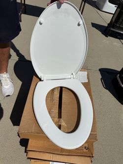 Toilet seat, elongated