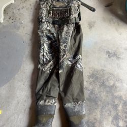 Men’s Waterfowl Waders Size 12