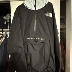 The north face (GORTEX JACKET)
