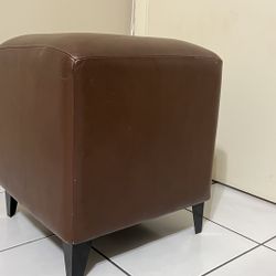 CRATE & BARREL BROWN COCO OTTOMAN CUBE