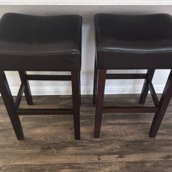 4 Bar Stools