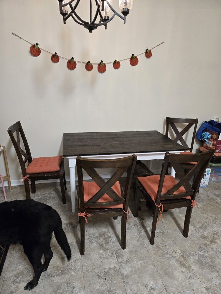 Kitchen Dining Table