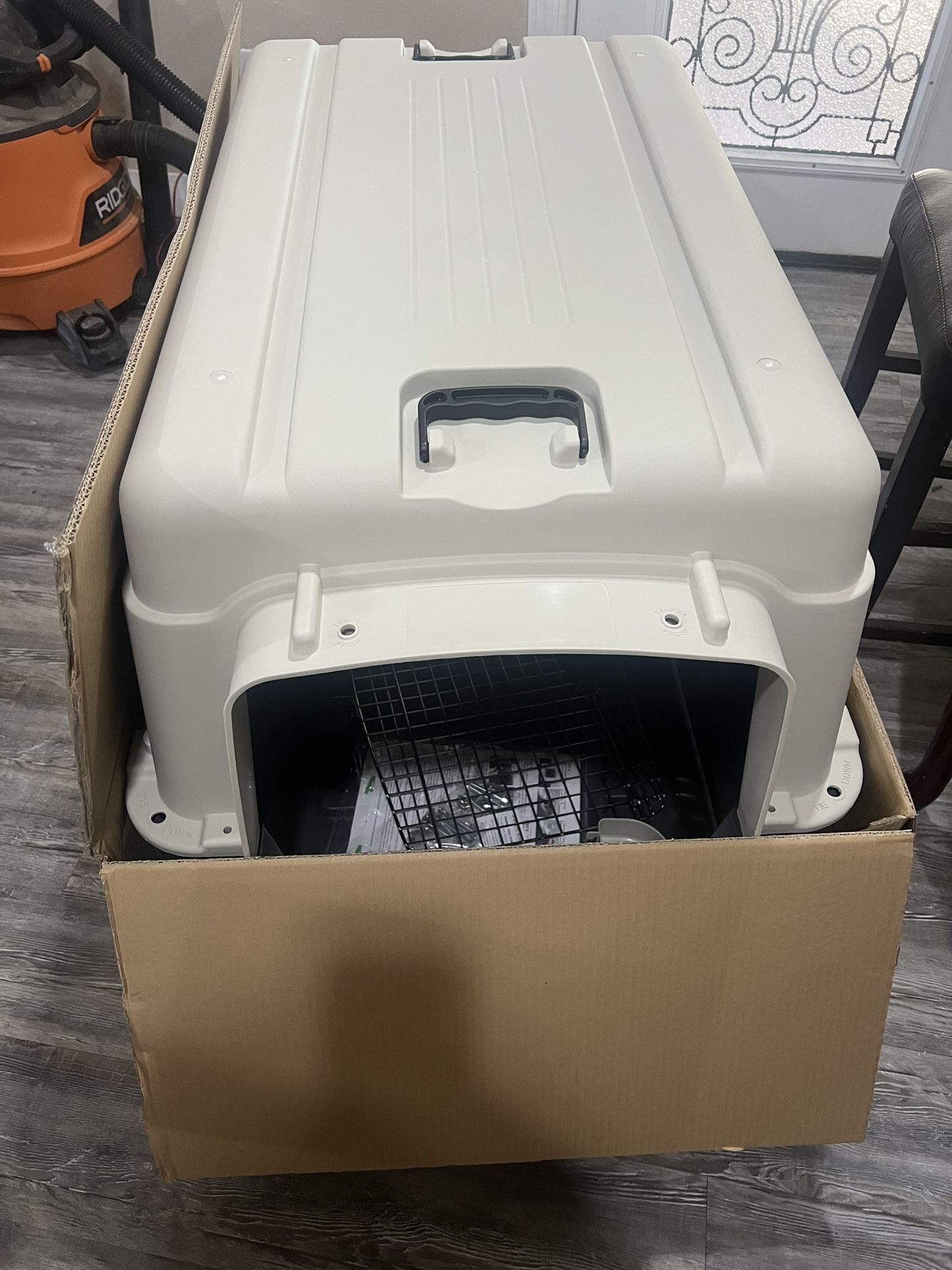 Sportpet Design XXLarge Plastic Kennel