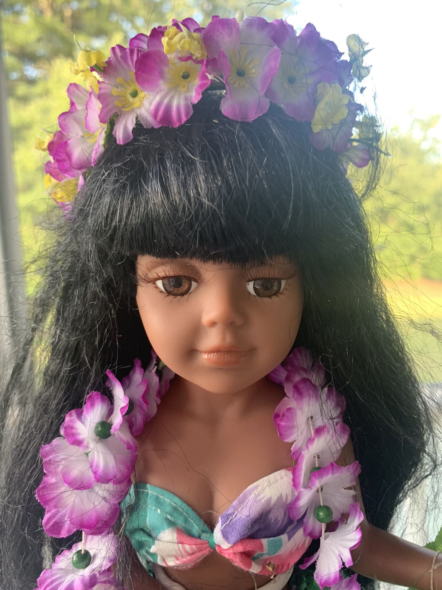 Porcelain Hawaiian Collectible Doll!!