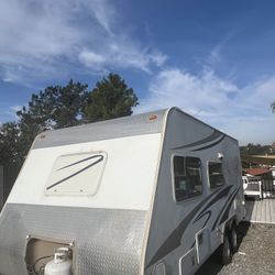 RV Traila