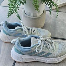 Adidas Questar Bounce Low Blue Tint Magic Grey Women's 8.5 Shoes Sneakers