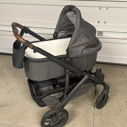 Uppababy V2 Stroller W/bassinet Attachment 