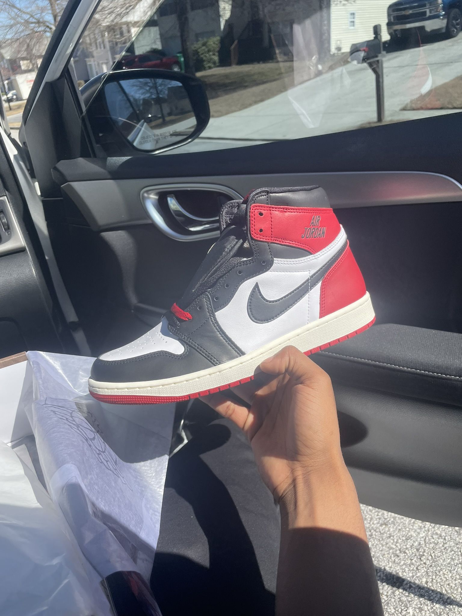 Air Jordan 1 Retro High OG 'Black Toe Reimagined'