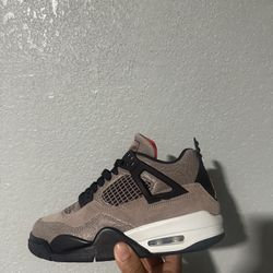 Taupe Haze Jordan 4 