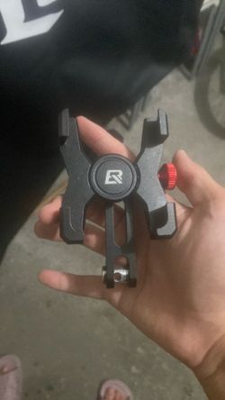 Aero stem phone holder