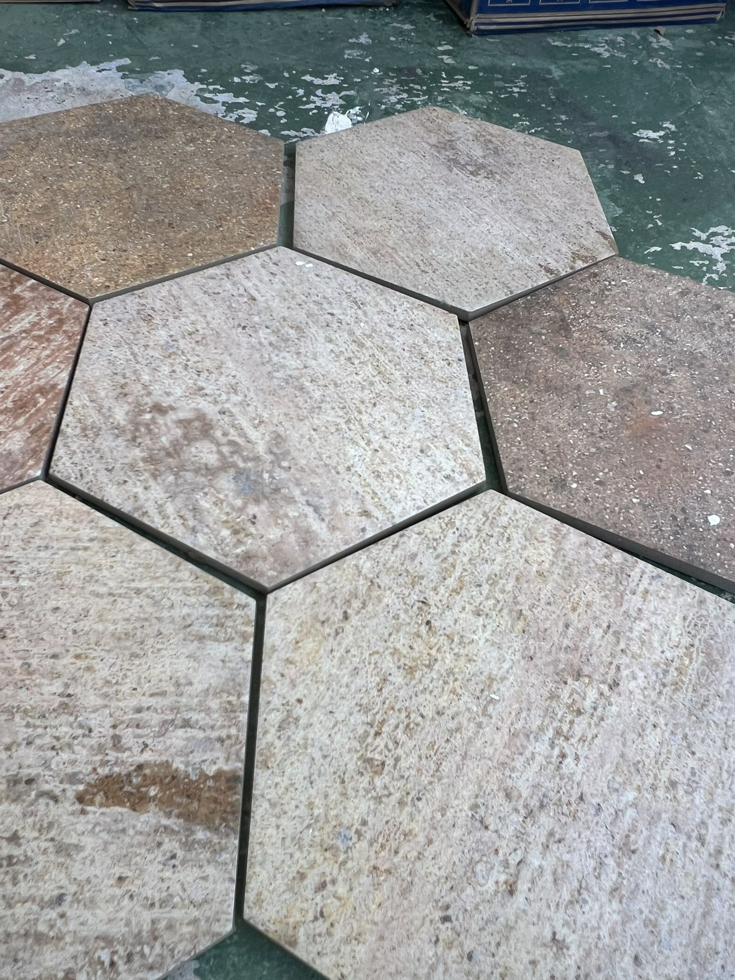 Hexagon Tile 223sf