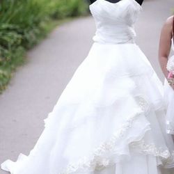 White off shoulder Wedding Custome Lace Long Back Dress