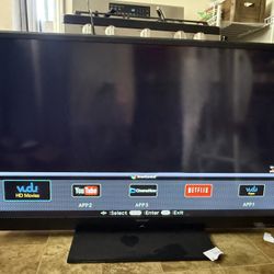 Sharp AQUOS 52’ HDTV