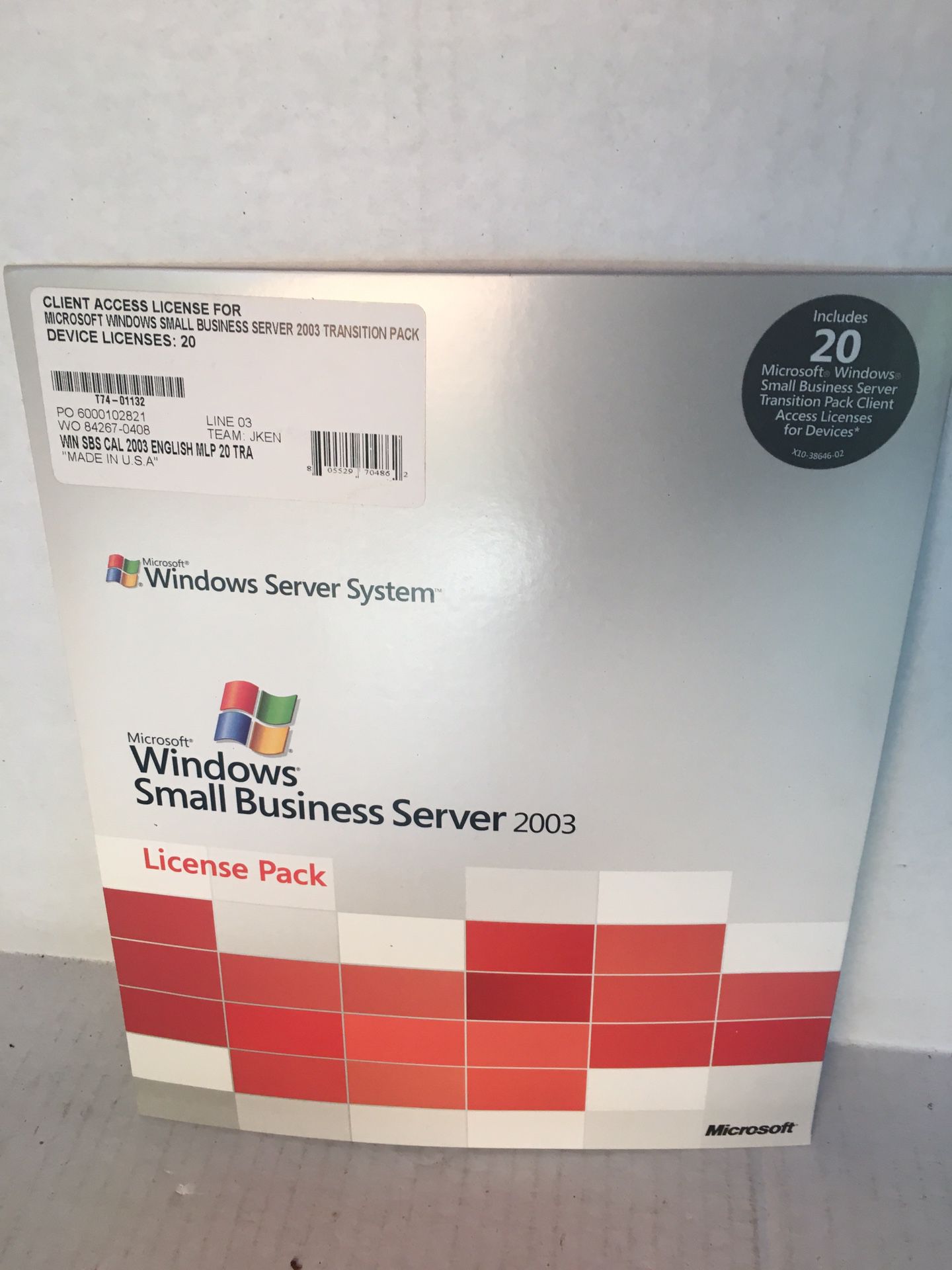 Microsoft Windows Small Business Server 2003 with 20 Device Licenses