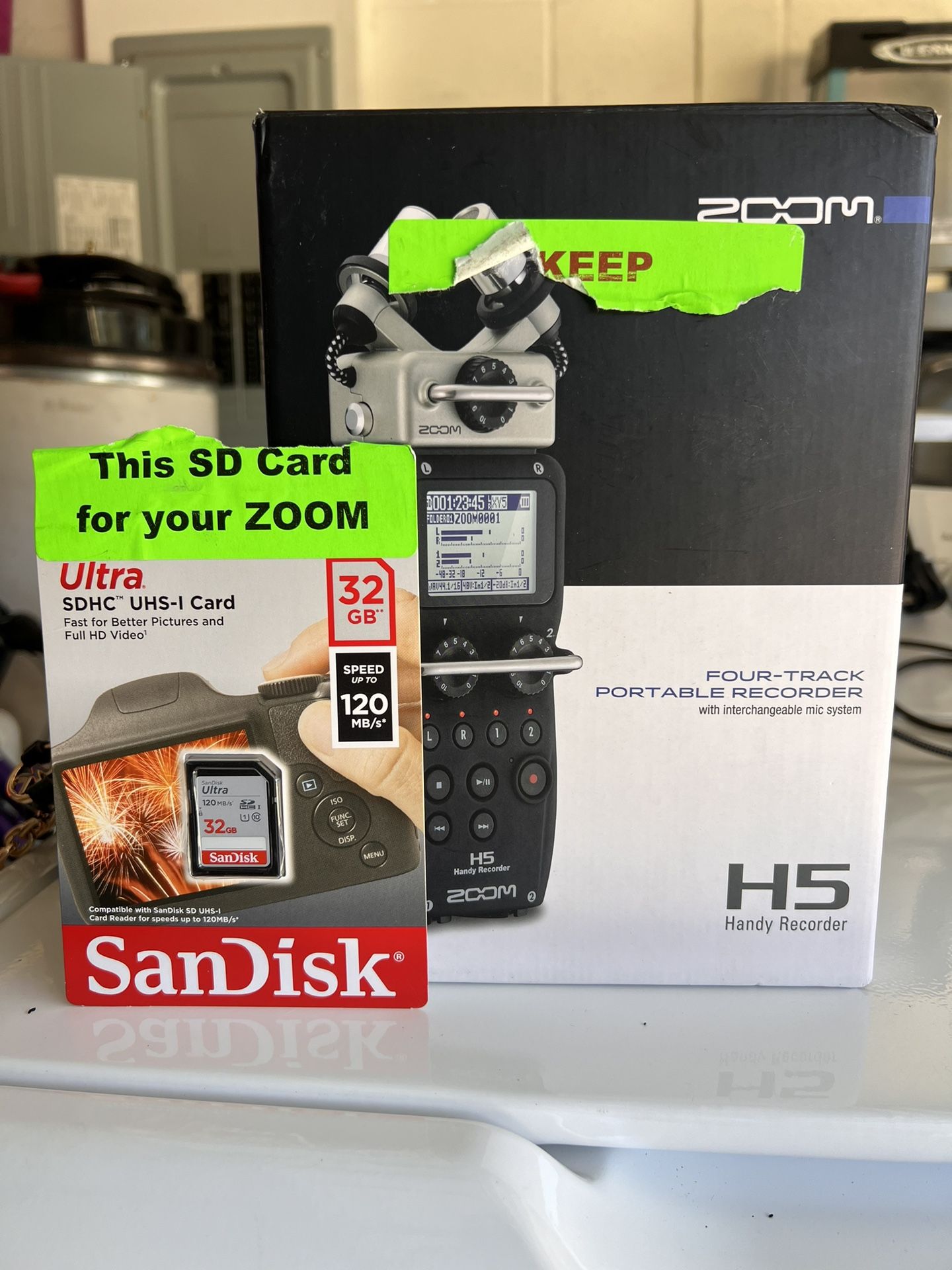 Zoom H5 Handy Recorder