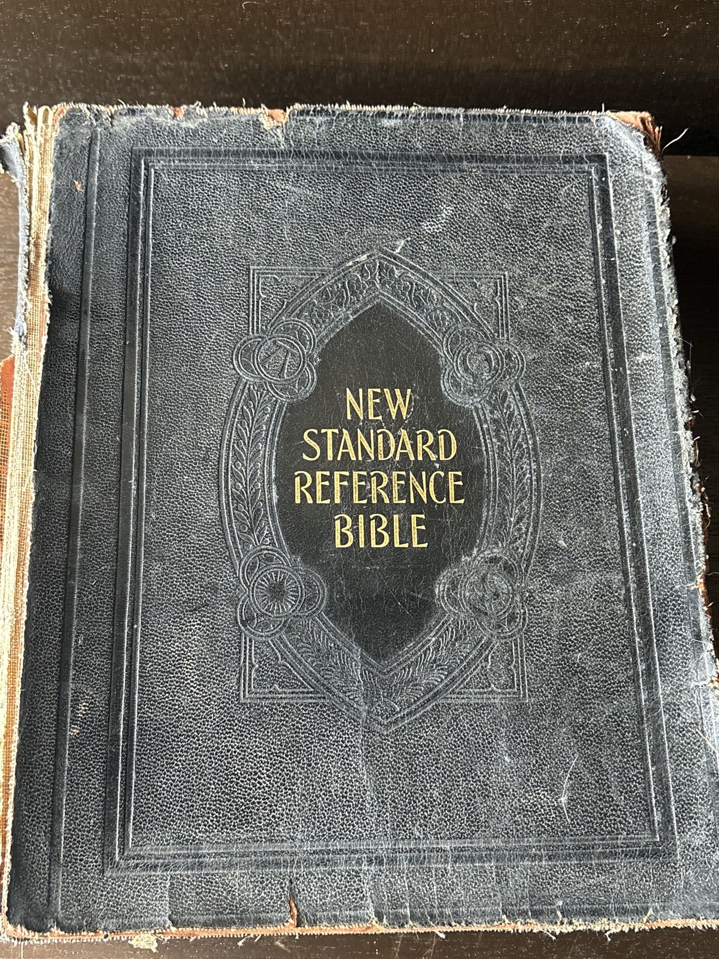 1936 New standard Reference Bible