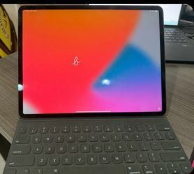 Apple IPad Pro - Excellent Condition