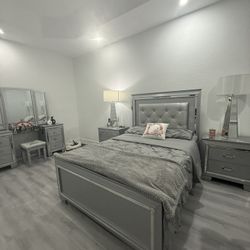 Bedroom Set 
