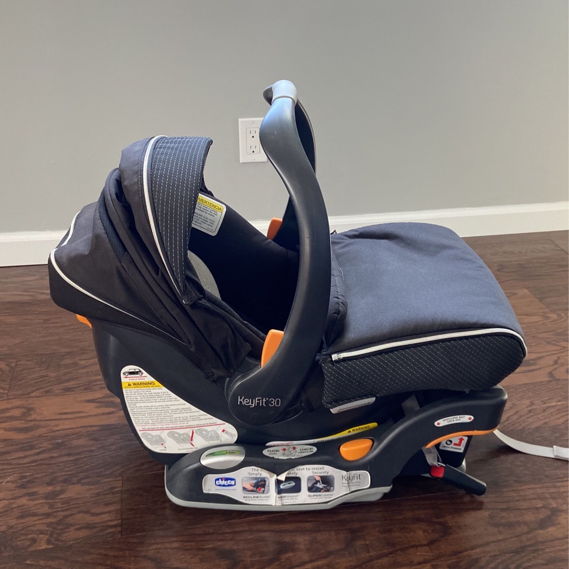 Chicco Keyfit 30 Infant Car seat