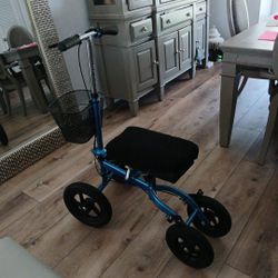 Knee Scooter 