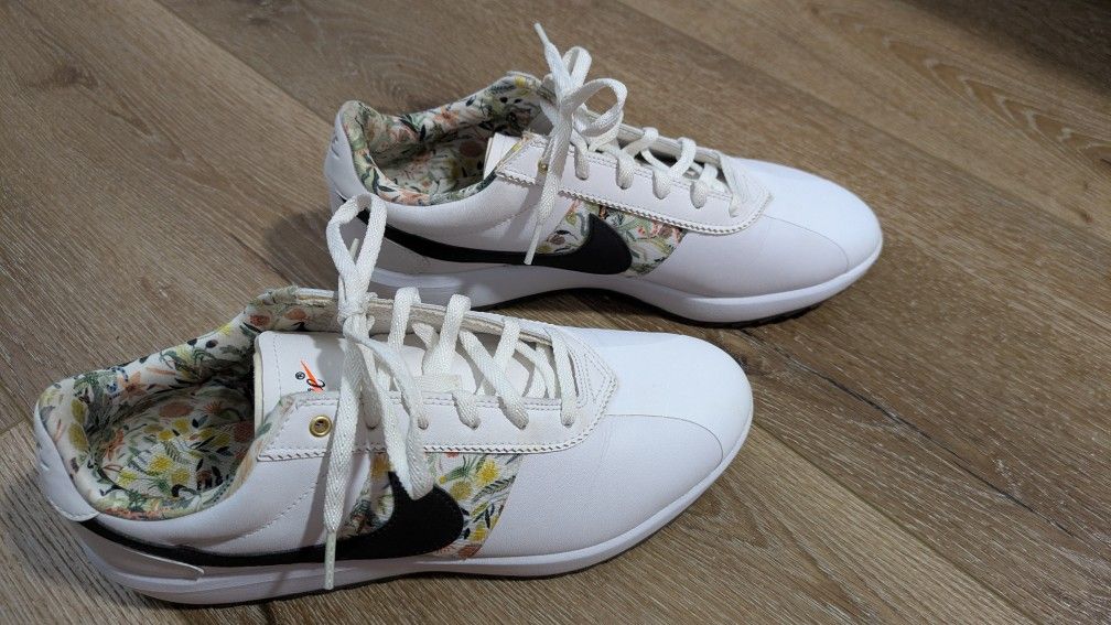 Nike women's golf shoes size 9.5