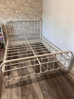 Queen size bed frame