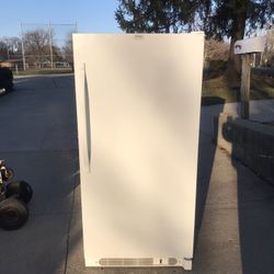 Kenmore Freezer - 14 Cu.ft Frost Free