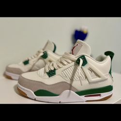 Jordan 4 Retro SB