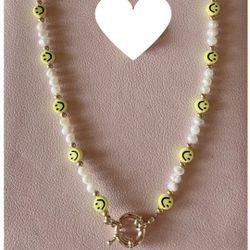 Smiley Choker