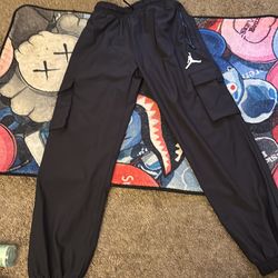 L kids Jordan pants