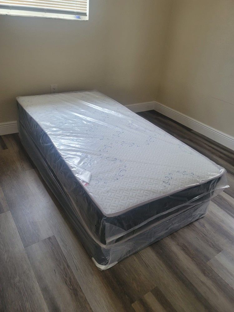 NEW TWIN SIZE SET MATTRESS AND BOX SPRING 2PCS
