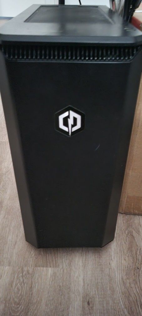 CYBERPOWER PC C Series ET8 Prebuilt gaming computer