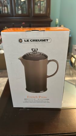 NEW Le Creuset Stoneware French Press 27 oz - Sea Salt (BNIB)