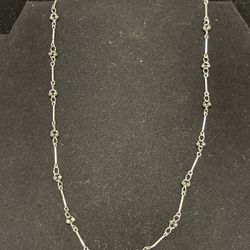 Unique Ball&post Design Necklace 