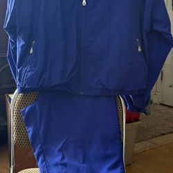 Women’s dragging suit size large/extra large