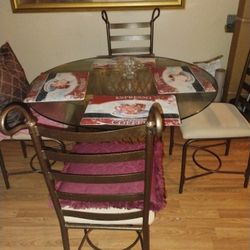 Dinette Table Set