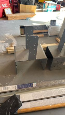 Simpson Brackets 