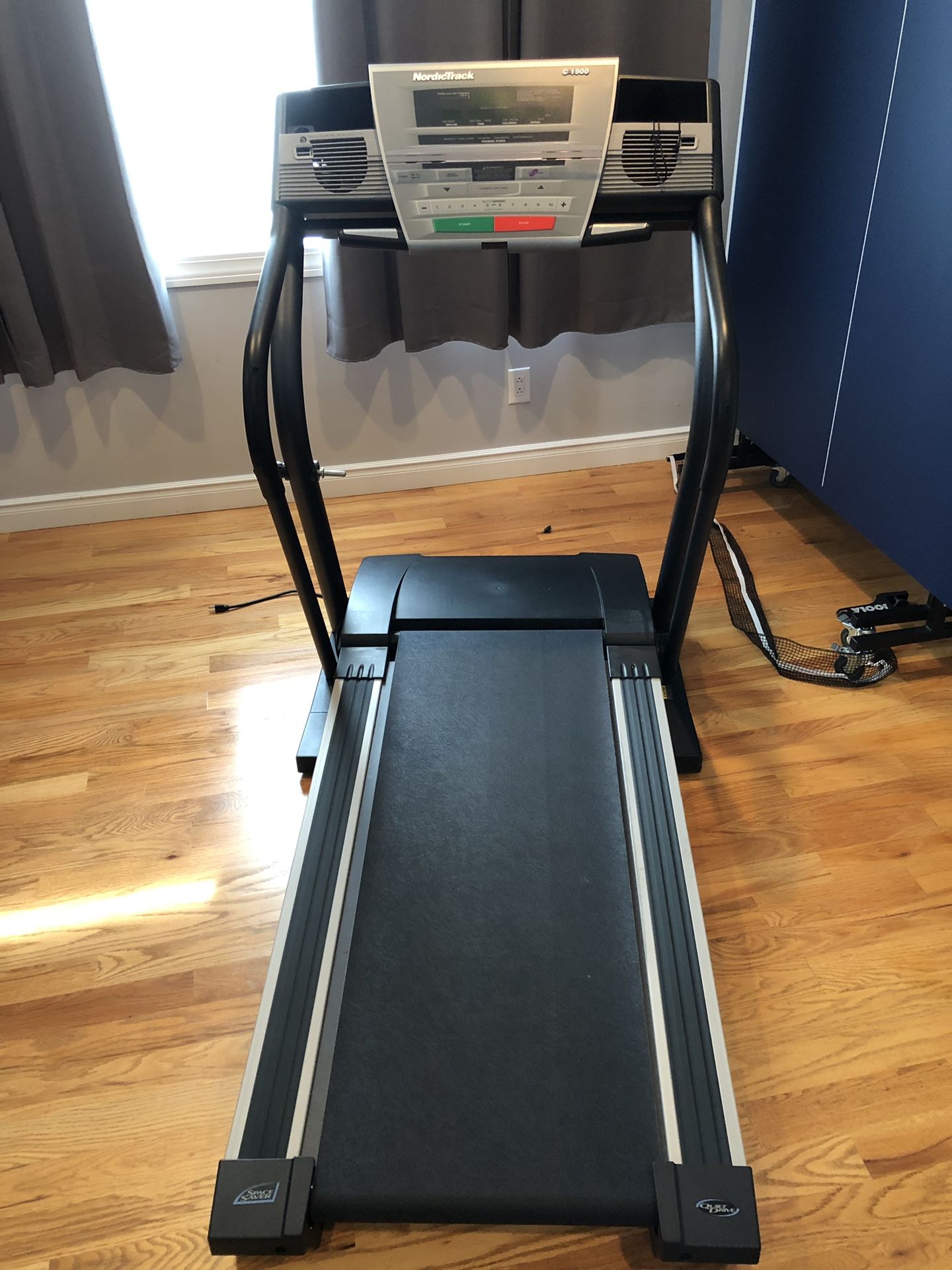 NordicTrack Treadmill C1900