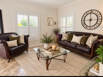 Elegant Dark Brown Leather Sofa and Loveseat Set