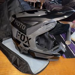 Fox Moto Equipment 