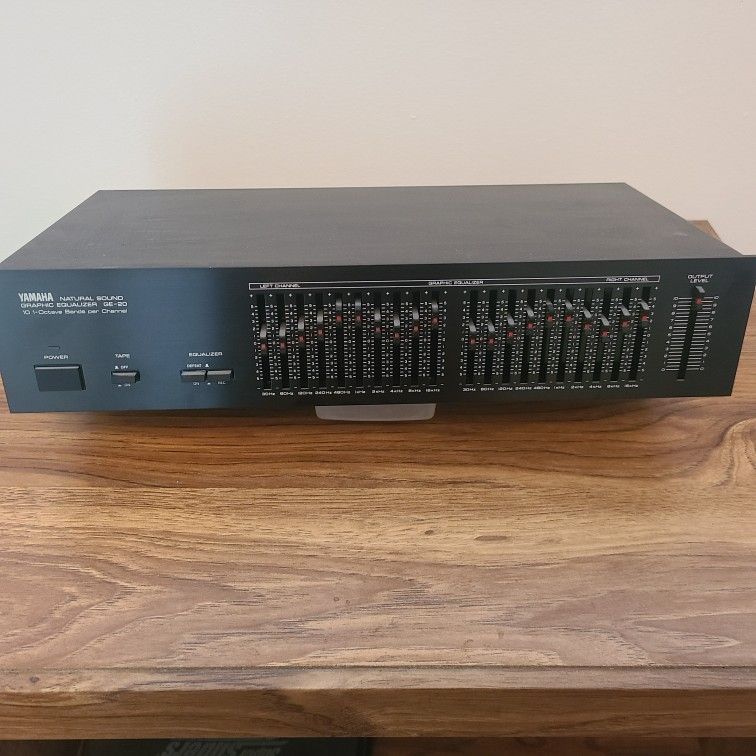 Yamaha GE-20 Natural Sound Graphic Equalizer